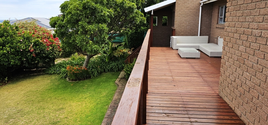 3 Bedroom Property for Sale in Dana Bay Western Cape